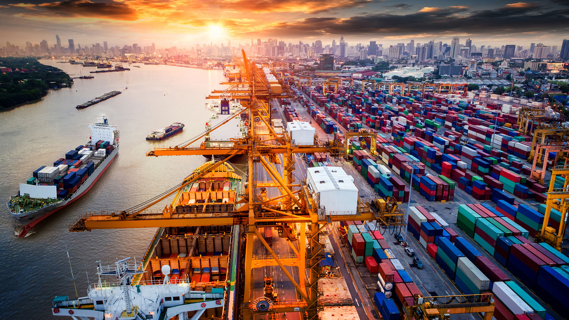 Shipping port